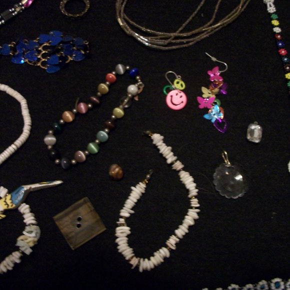 RETRO BOHO JEWELRY PARTS & PIECES, BEADS SHELLS, 18 - Picture 5 of 6